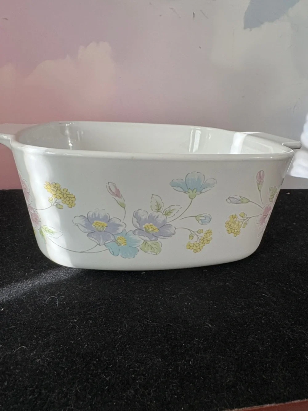 Vintage Corning Ware Corelle Pastel Bouquet 1.5 Liter Casserole w/ PYREX Lid